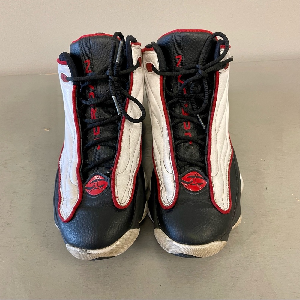 Nike Jordan Pro Strong Red White Black Basketball School Shoes - Picture 2 of 6